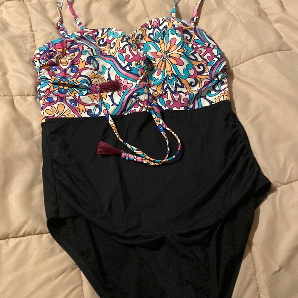Apt 9 swimsuit women’s Large